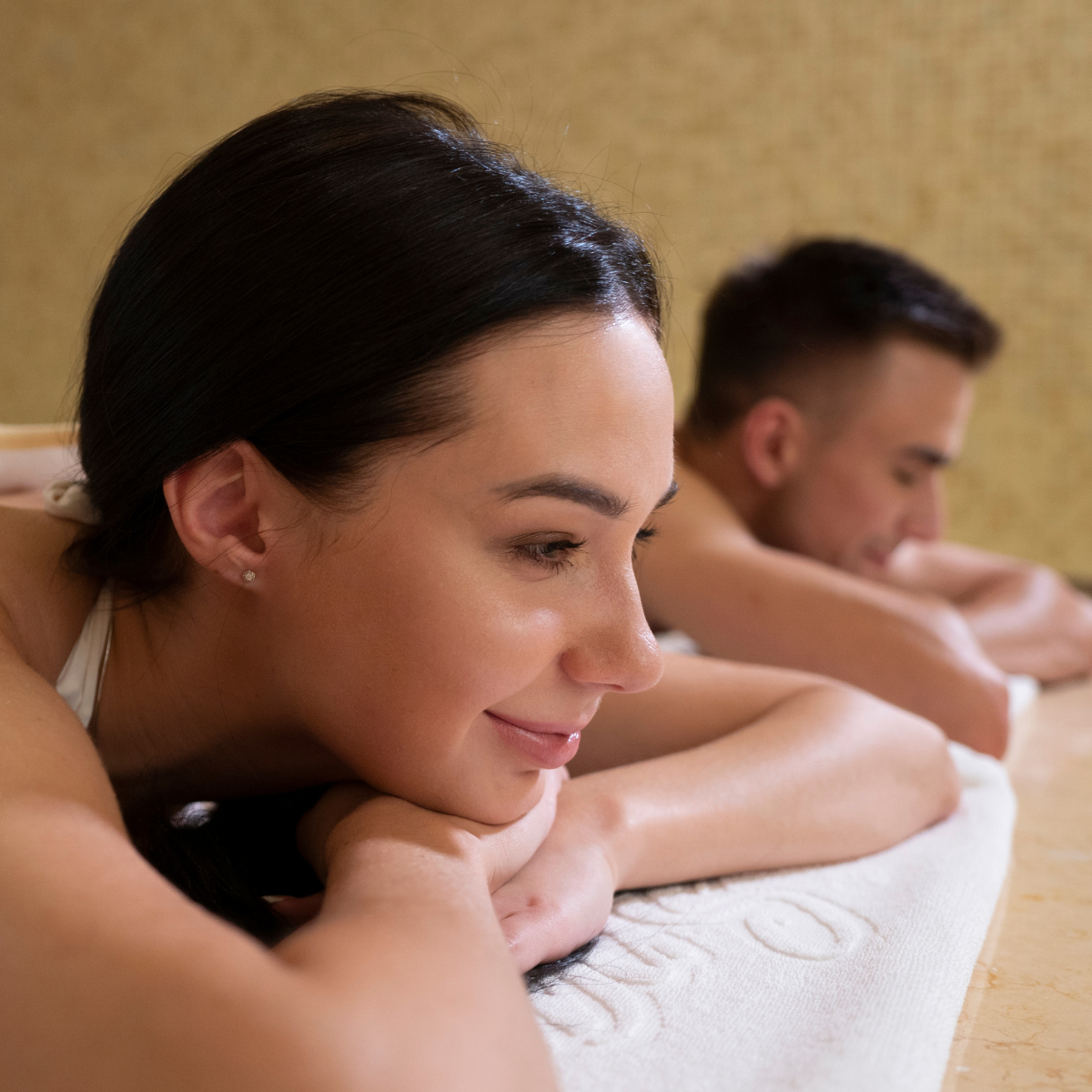 The Glow & Unwind Escape – Massage and Facial for Two