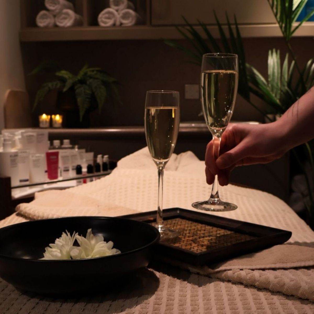 Edinburgh Marriott Afternoon Tea & Spa Day