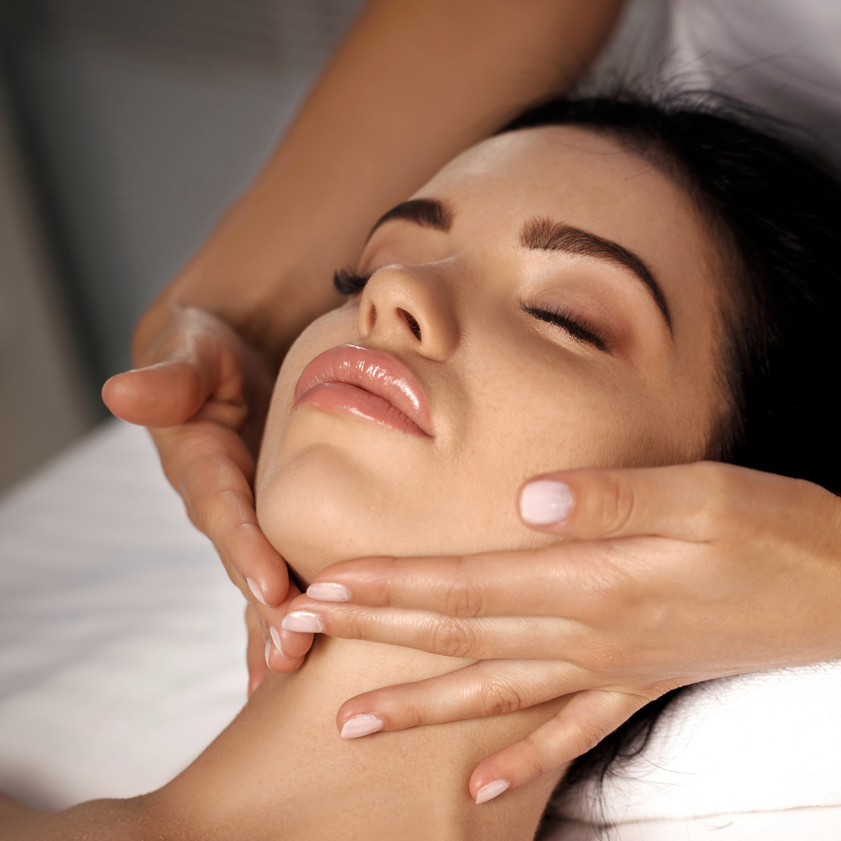 The Purity Glow Collection (4 Facials)